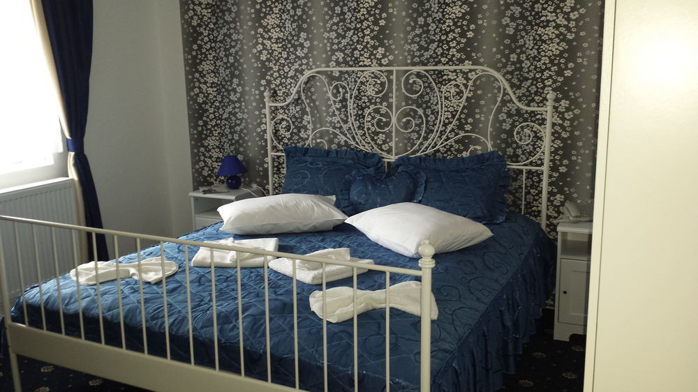 Hotel Green Palace Sinaia Ngoại thất bức ảnh